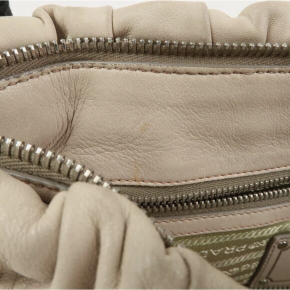 💎✨STUNNING✨💎Authentic PRADA Gathered 2Way Shoulder Bag - Picture 13 of 15